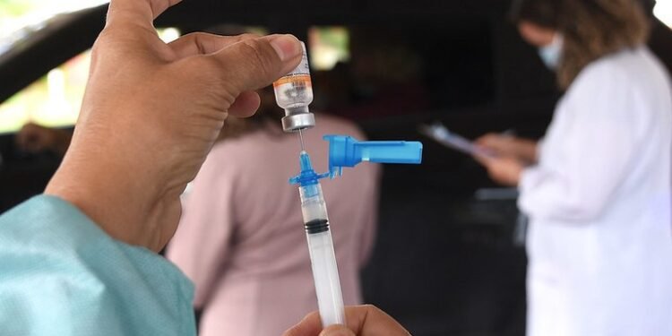 Goiás fica abaixo da média nacional de vacinação