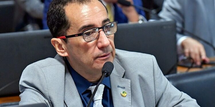 Kajuru pede desculpas a Gilmar Mendes ‘em nome da mãe’